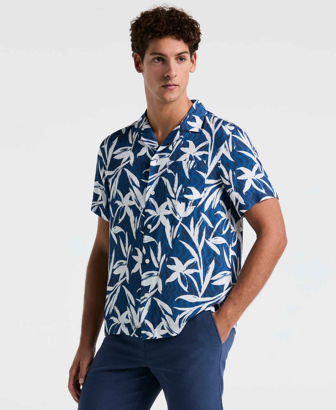 Wave Floral Print Camp Shirt (Blue Quartz)