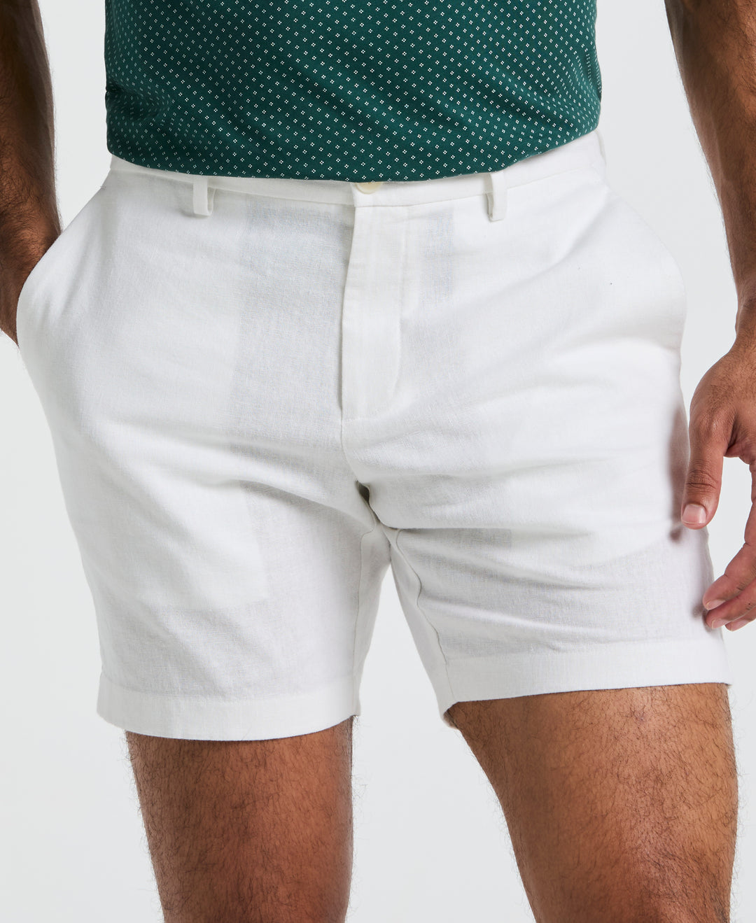 7" Linen-Blend Flat Front Short (Bright White) 