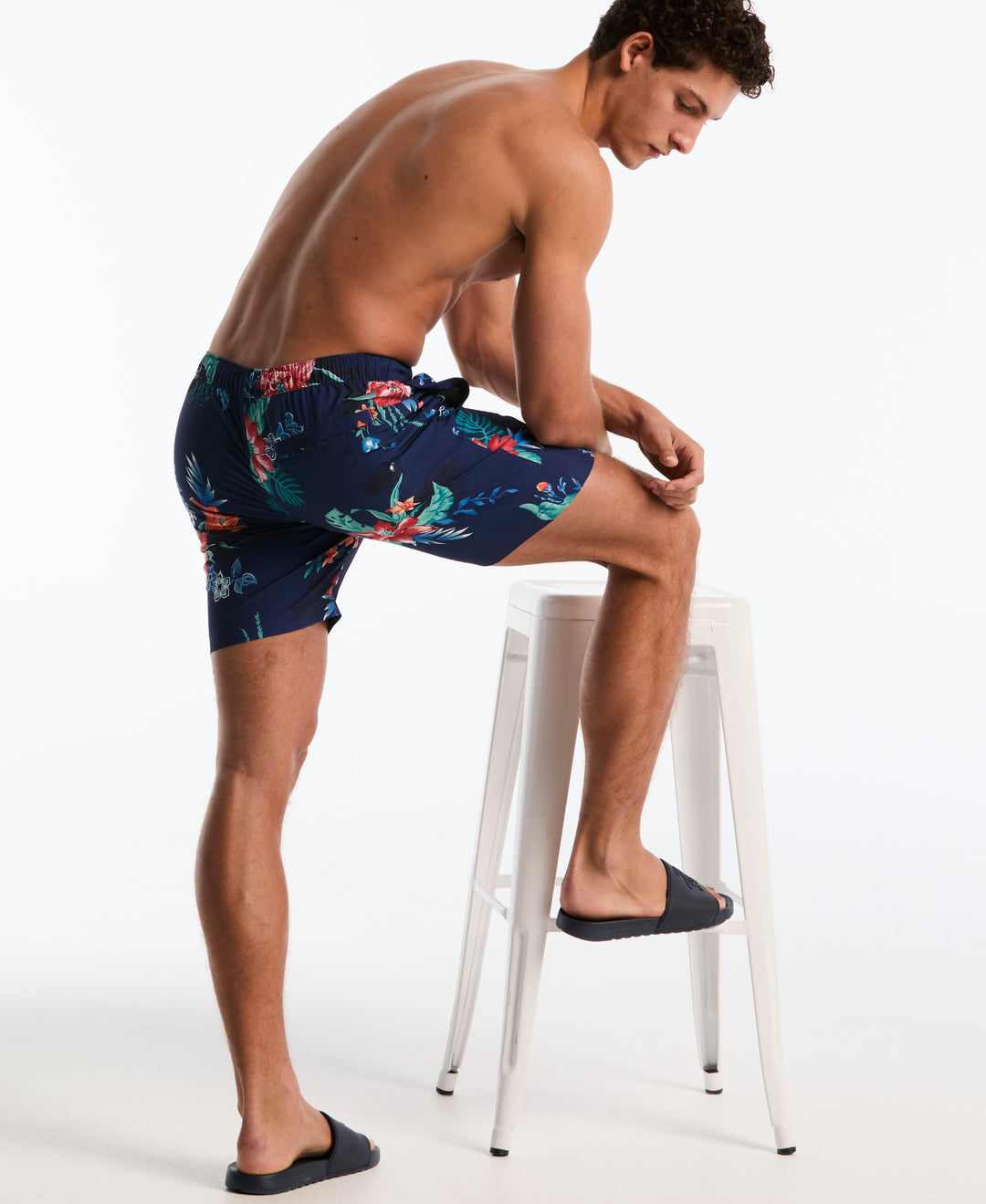 7" Hawaiian Print Volley Swim Shorts (Blue Depths) 